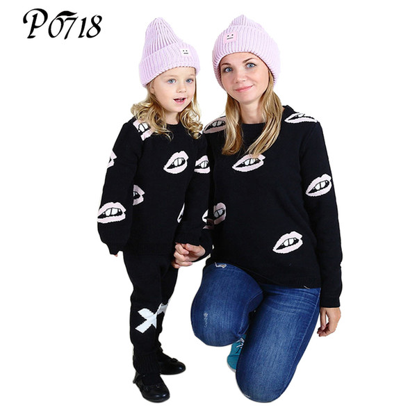 Family Matching Clothes Outfits New Arrival 2017 Autumn Winter Long Sleeve Baby Girl Boys Tops Warm Sweater Mom Daughter Clothes