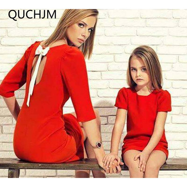 Family Matching Outfits 2018 new summer mom and kid Solid color round neck short-sleeved t-shirt mom daughter dress Clothes