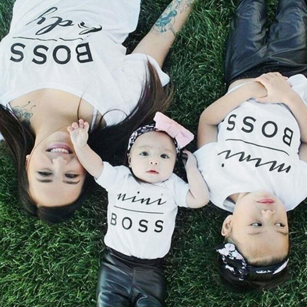 2017 Hot Family Look Mini Boss Print T Shirts Summer Family Matching Clothes Father Mother Kids Outfits Cotton Tees Parenting