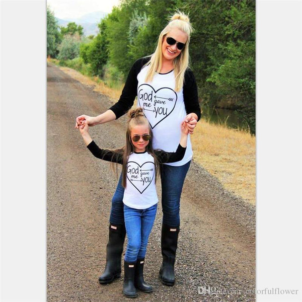 Retail 2016 Hot Sell Family Matching Outfits long sleeve Black and white T-shirts mosaic heart Mother and daughter