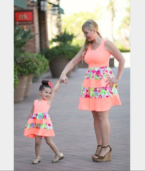 Mother And Daughter Sun Dresses Baby Girls Flower Dresses Kids Parents Summer One Piece Family Dress Family Matching Outfits