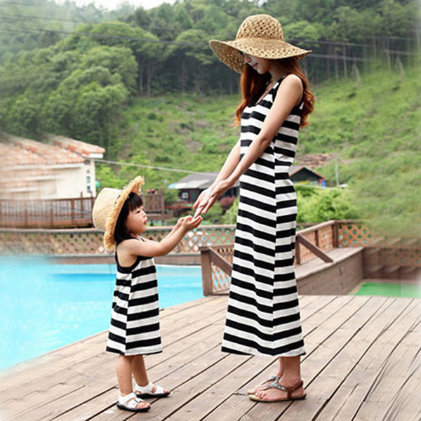 Mommy and Me Mother Daughter Dresses Clothes Striped Mom Dress Kids Child Outfits Mum Big Sister Baby Girl Family Matching Clothing