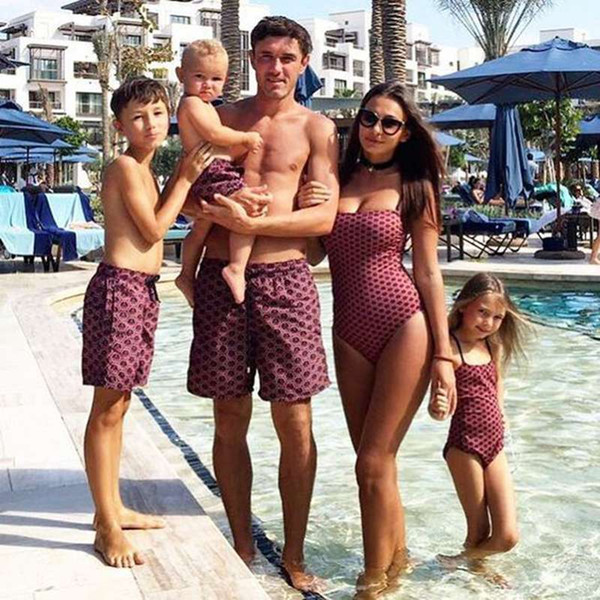 Mommy And Me Wine Dotted Swimsuit 2019 Family Matching Clothes Family Look Swimsuit Father Son Matching Clothes