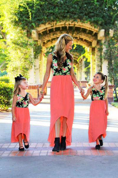 2017 Family Matching Outfits Mother And Daughter Flower Dresses Baby Girls Summer Sleeveless Clothing Kids Parent Chiffon Long Dress