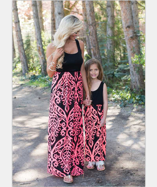 2017 Family Matching Outfits Mother And Daughter FLoral Dresses Baby Girls Geometric Flower Dress Kids Parent Summer Clothes