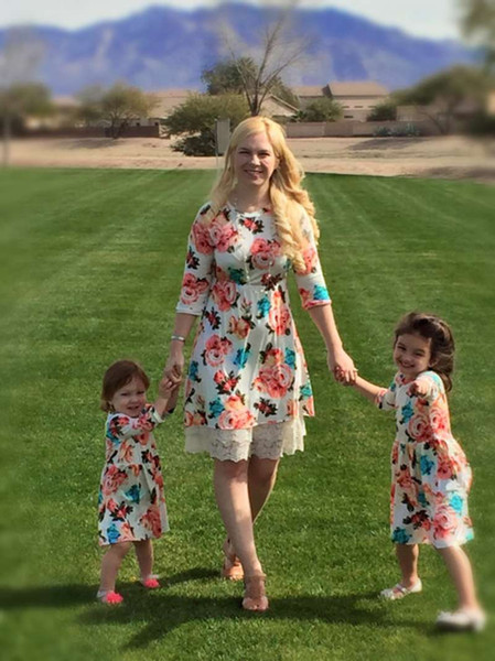 Mother Daughter Floral Dresses 2018 Family Matching Clothes Mommy And Me Clothes Mom And Daughter Printed Dress