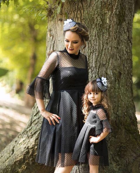 2019 new children's clothing parent-child wear European and American style black short-sleeved bud silk gauze dot pleated dress