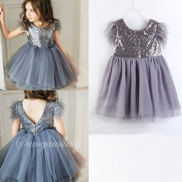 Wholesale 2019 Summer Party Dress for Girls Gray Sequins Feather Flare Sleeve Princess Dress Children Clothing 1-5T E18271