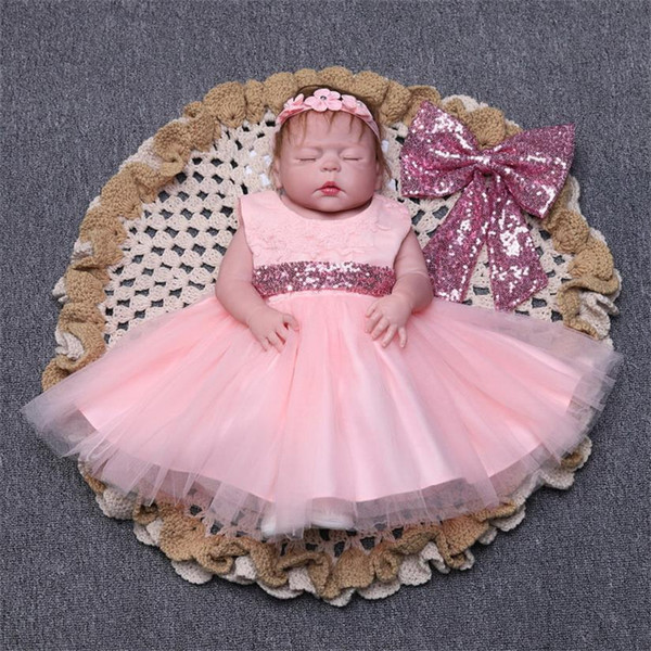 Wholesale Baby Girl Sequins Bow Dress 2019 Summer New Lace First Birthday Princess Party Wedding Dress Christening Gown E633