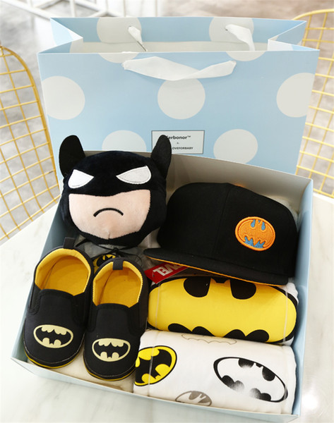 Newborn Baby Layette Set Batman Infant Clothes Set Long or Short Sleeve 0-1 Years Rompers Prewalkers Comfort Toy Baseball Cap Sets Boys Gift