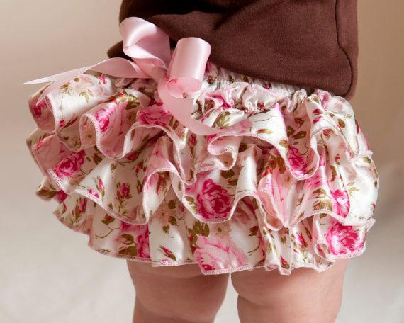 Hot Sale Floral Bloomer Baby Girls Ruffle Bloomer Pink Floral Diaper Cover Newborn photo prop Bloomer with bow