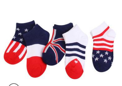 19 autumn children's socks cute breathable warm tube stockings cartoon children's socks source manufacturers wholesale cotton socks17997