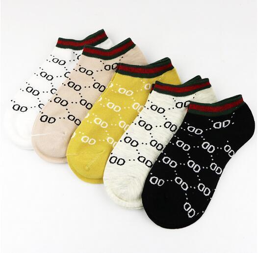 Women's explosion models boat socks spring and summer new cotton short waist socks wild letter double D socks women sweat-absorbent bre