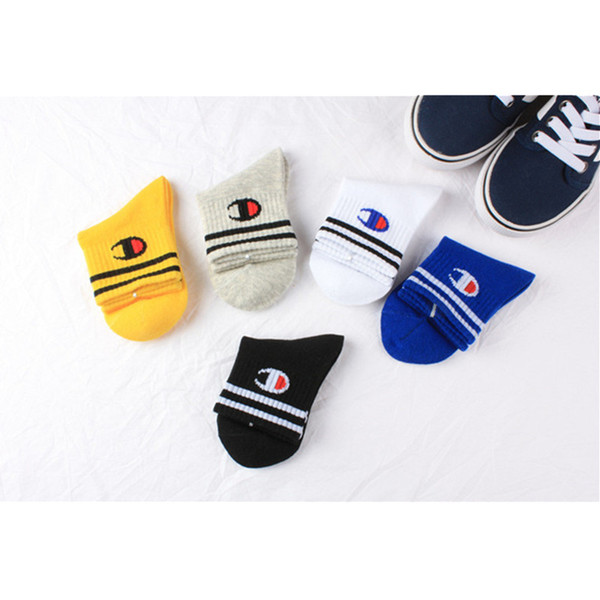 Juniors Kids Champion Cotton Socks Boys Girls Autumn Winter Mid-calf Length Socks Midd Long Striped Sports Sock Children Stockings C102201