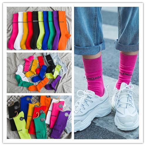 Newest Fashion Girls Cotton Long Socks Letters Print Knee-high Stockings Women Mid-calf Length Sock In Tube Socks Hosiery 2020 Hot D22703