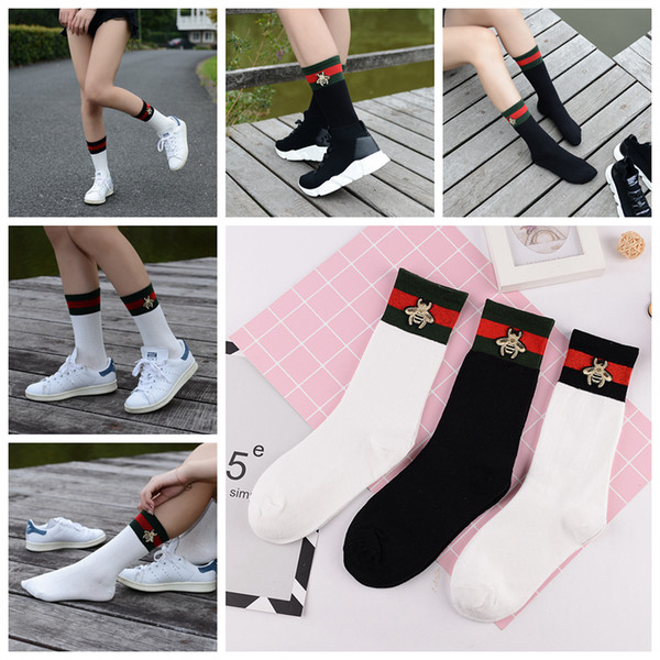 Unisex Fashion Socks Red Black Striped stocking Bees Embroidery Tide Socks Mid tube Sports Brand Socks AAA725