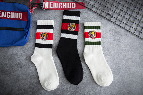 JUXU Tiger Embroideried Socks Famous Brand Socks Men Women Casual Sports Socks Spring Autumn 3 Colors Striped Unisex Middle Stockings