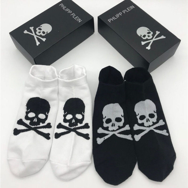 Designer Unisex Short Socks New Luxury Hip Hop Stocking Casual Sport Socks Men Women Fashions Comfortable Short Socks with Box