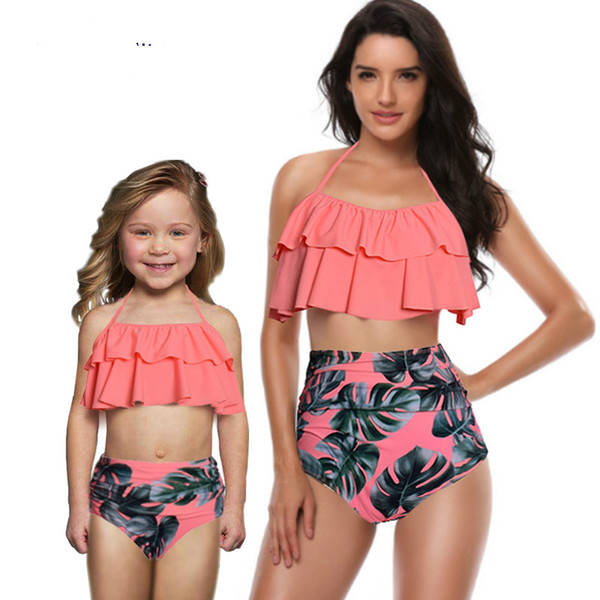 Mother and Daughter Swimsuit Mommy Swimwear Bikini sets Brachwear Clothes Look Mom Baby Dresses Clothing Family Matching Outfits