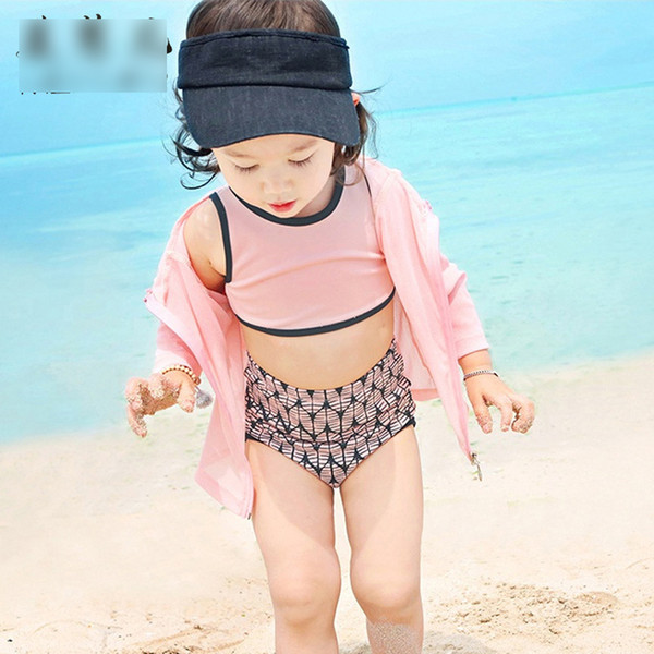 Fashion Korean Girls Swimwear Swimming Sets Spring Swim Sets Rash Guards Tops and Brief Shorts with Swim Caps 4pcs Set Sun Bathing A6947