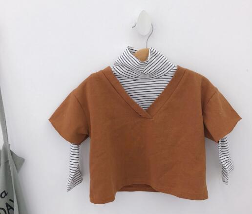 New children's wear in autumn: a T-shirt with striped top collar + vest 2 Piece Baby T-shirt.