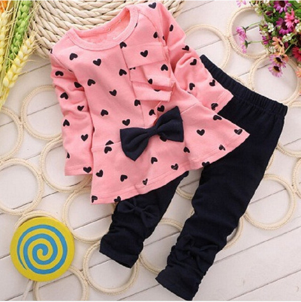 Fashion Sweet Princess Kids Baby Girls Clothing Sets Casual Bow T-shirt Pants Suits Love Heart Printed Children Clothes Set