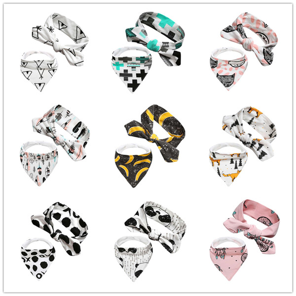 INS hot Set/2pcs baby infant triangle Bandana bibs cartoon bibs burp cloths Pure cotton double layer bibs bandana scarf with Headbands KSF19