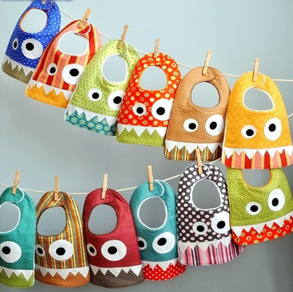 15 Style Baby INS Little monster bibs Burp 2018 New kids Christmas Halloween Pure cotton double layer bibs burp B001