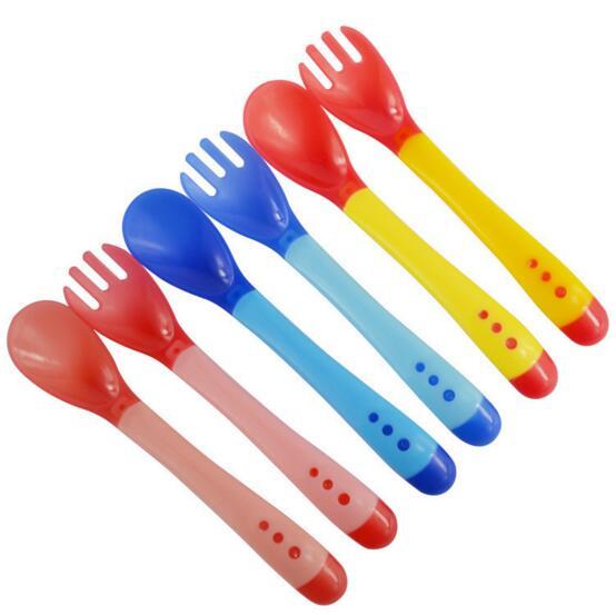 Baby Temperature Sensing Spoon And Fork Safety Feeding Flatware Baby Feeder Utensils Feeding Spoon Tableware 2017