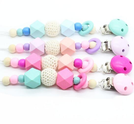 INS new Baby Pacifier Holders Newborn Pacifier Clips Prevent falling Infant Cartoon Gutta percha Clips For Baby Feeding