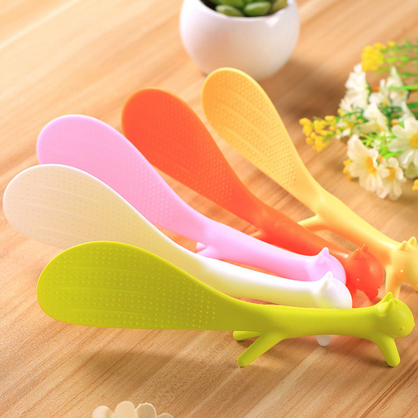 Candy Color Cute Baby Feeding Rice Spoon Non-stick Cartoon Meal Spoon for Baby Children Wholesale Price