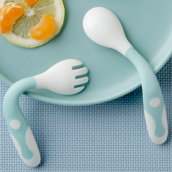 2pcs Infant children food fork spoon set Baby practice fork spoon Boil disinfect Learn to eat Fun Bendable tableware for children