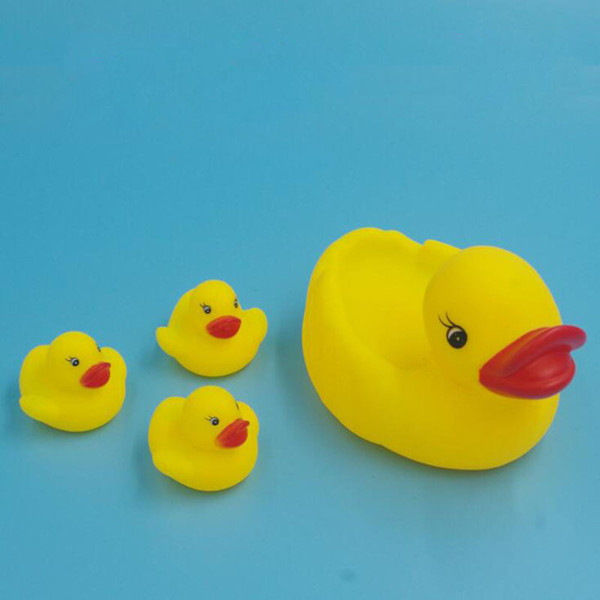 Baby Bath Toys Mother Son Duck Toy Sounds Yellow Rubber Ducks For Kids Bath Yellow Duck Toy Swimming Beach Toys 4 Pieces/Lot