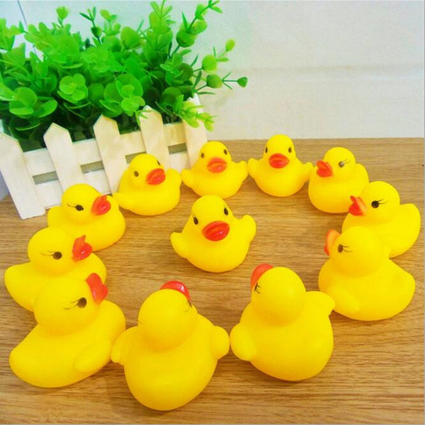 Free shipping Baby Bath Water Duck Toy Sounds Mini Yellow Rubber Ducks Kids Bath Small Duck Toy Children Swiming Beach Gifts SEN175