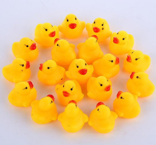 Wholesale lot baby bath toys yellow ducks funny squeezed sound Mini shower rubber float toys for children