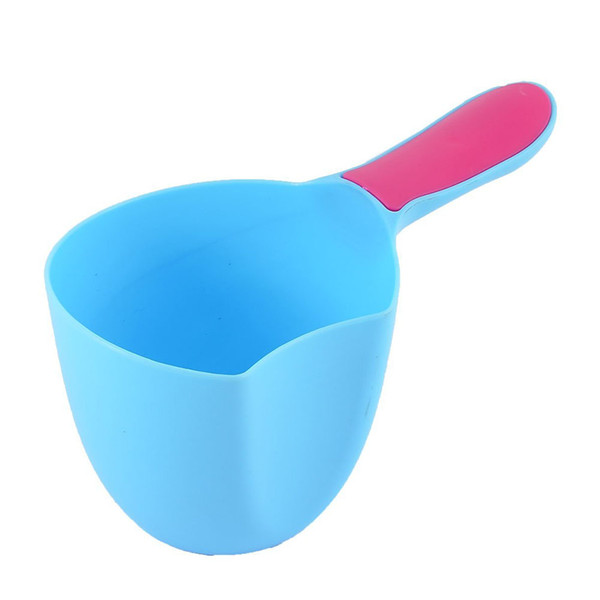 1pcs Plastic Soup Ladle Kitchen Bathroom Hair Washing Water Scoop