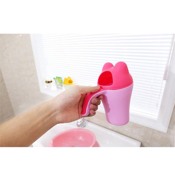 Hot Selling Baby Kids Cartoon Bathing Cup Shower Shampoo Bailer Water Spoon Bath Wash Cups