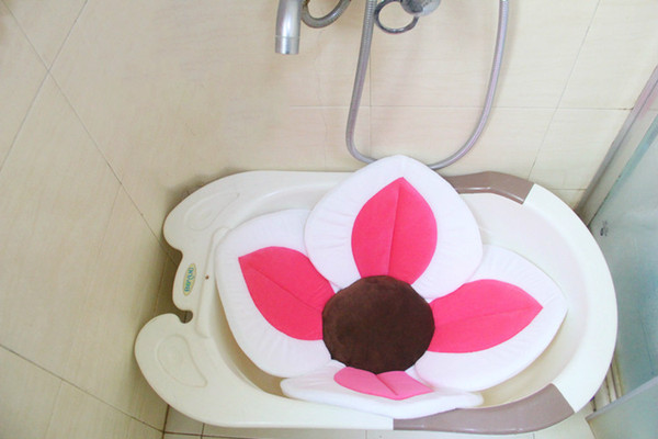 Blooming Flower Baby Bath Tub Play Bath Sunflower Cushion Mat Infant Soft Anti-slip Newborn Products Baby Care