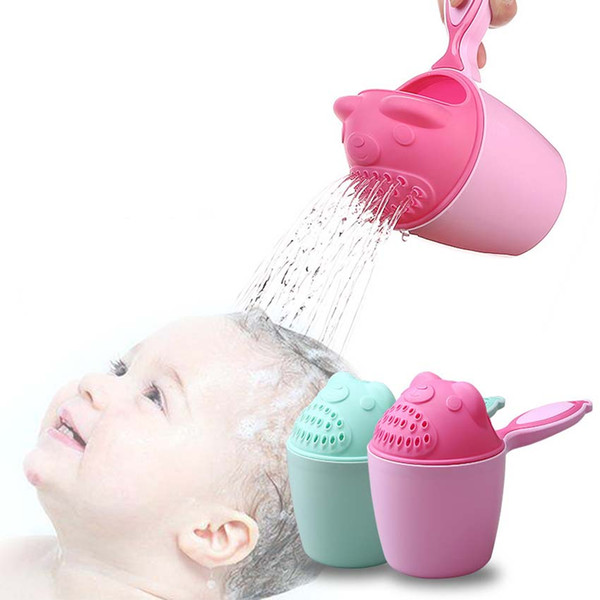 2 Colors Baby Kids Cartoon Bear Bathing Cup Baby Shower Shampoo Cup Bailer Baby Shower Water Spoon Bath Wash Cup