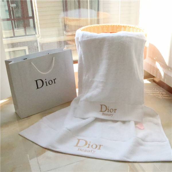 2018 New arrivel Two pcs sets of embroidered towel children clothing adult fashion comfort plush cotton towel two-piece simple white towel