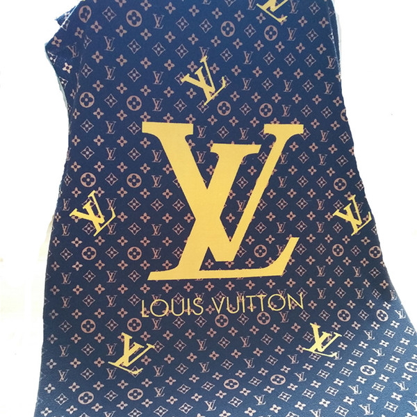 2019 fashion comfortable bath towel European and American beach towel fashion ladies printing microfiber fitness jogging beach towel
