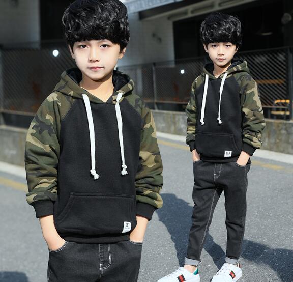 Boy's Wear Thin Hat Guard Spring and Autumn New Kind of Children's Camouflage Coat, Coat and Hat Shirt Tide Free Freight