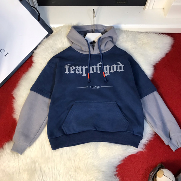 Boy sweater children's designer clothing 2019 simple two-color stitching fake two-piece pullover fabric comfortable and durable boy's shirt