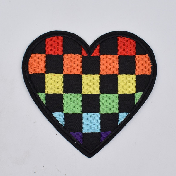 2018 New Stickers Clothing Love Rainbow Heart Peace Patch For Sew Applique Cute Fabric Badge Garment Diy Apparel Accessories