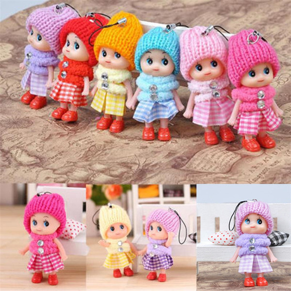 8CM Lovely Kids Girls Toys Soft Interactive Squishy Baby Dolls Plaid Dress Squishy Toy Key Chain Mini Doll Keychain Key Ring Key Holder