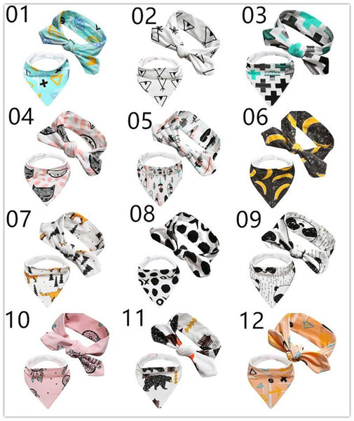 INS hot Set/2pcs baby infant triangle Bandana bibs cartoon bibs burp cloths Pure cotton double layer bibs bandana scarf with Headbands K0043