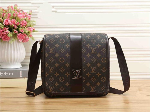 Men high quality official letter stitching buckle & zipper diagonal cross briefcase female OL business single room handbag women