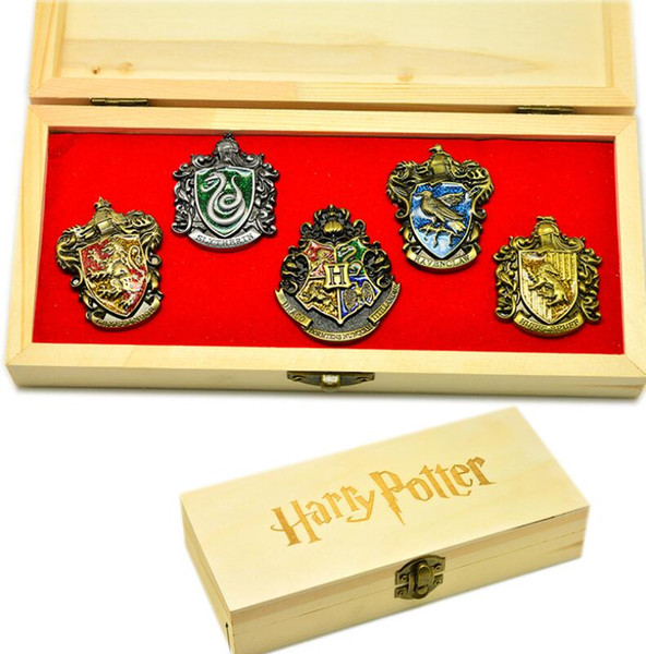 Harry Potter Badge Set Gryffindor Hogwarts Slytherin Patch Brooch Harry Potter Metal School Badge With Wooden Box GGA2765