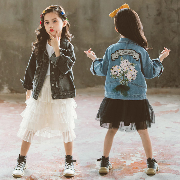Children's brand-name clothing children's jacket 2019 Korean version of the new big children's print jacket female baby wearing denim jacket