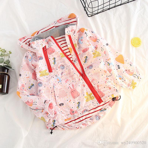 New spring and autumn girl clothing Girl Jacket Cartoon Print Hooded Windbreaker Baby Jacket free shipping